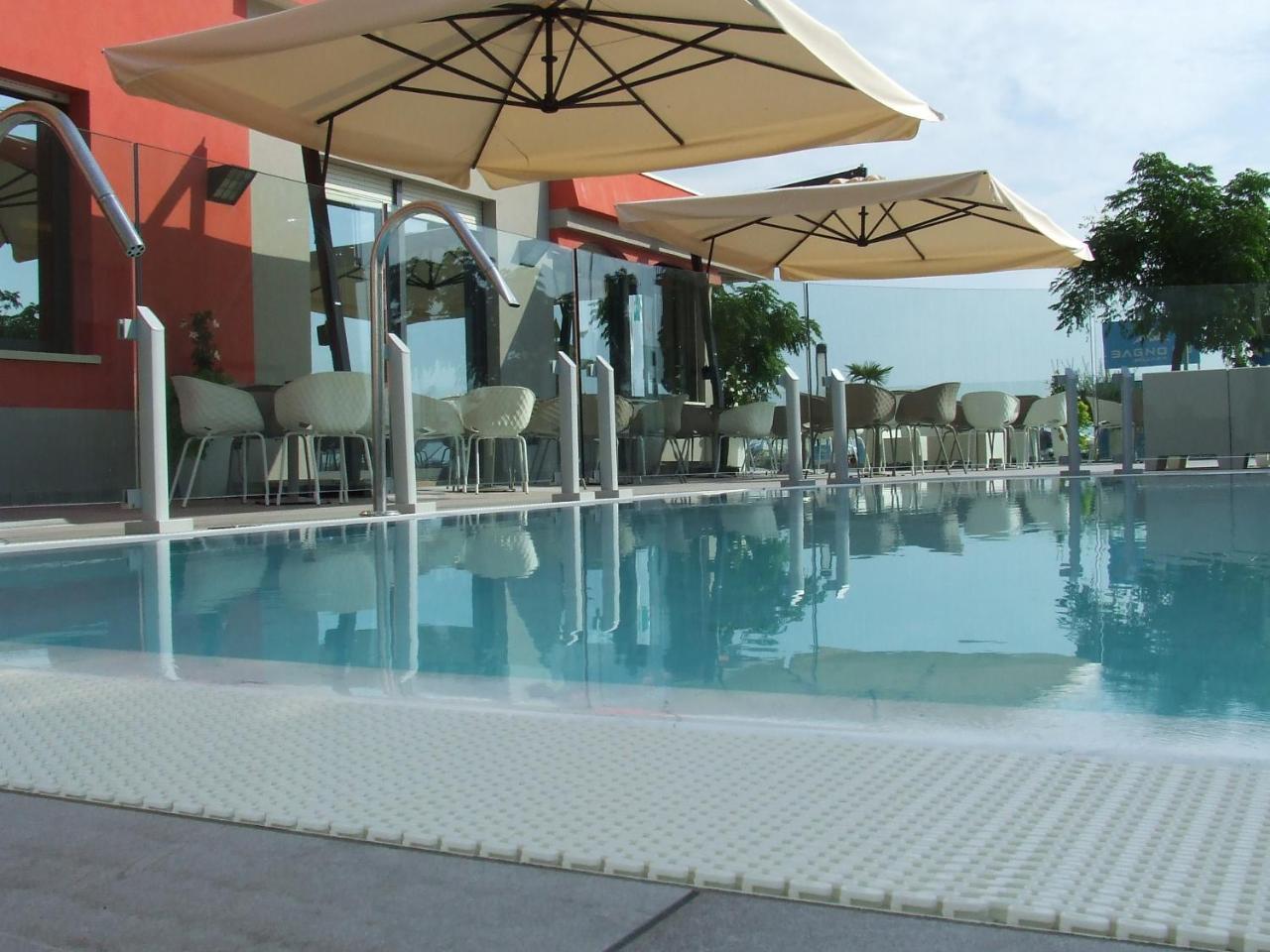 Hotel Rio Bellaria Экстерьер фото